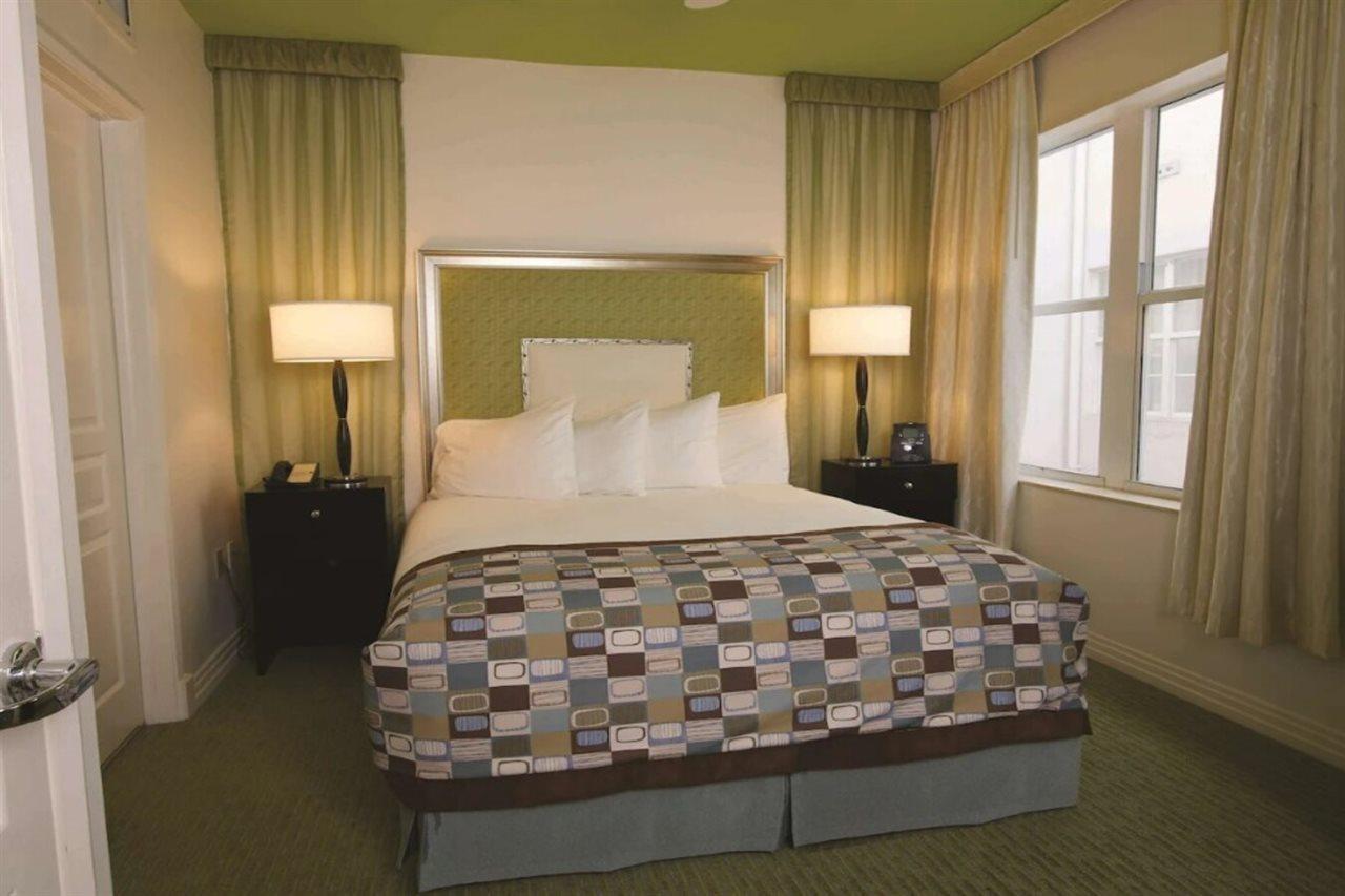 Hilton Grand Vacations Suites At South Beach Маями Бийч Екстериор снимка