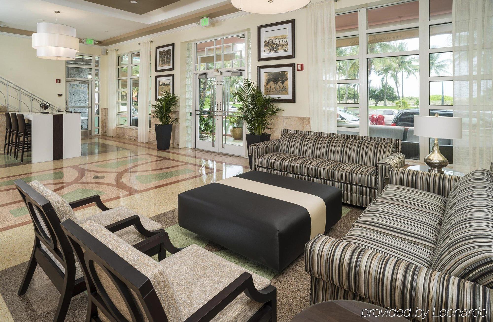 Hilton Grand Vacations Suites At South Beach Маями Бийч Екстериор снимка