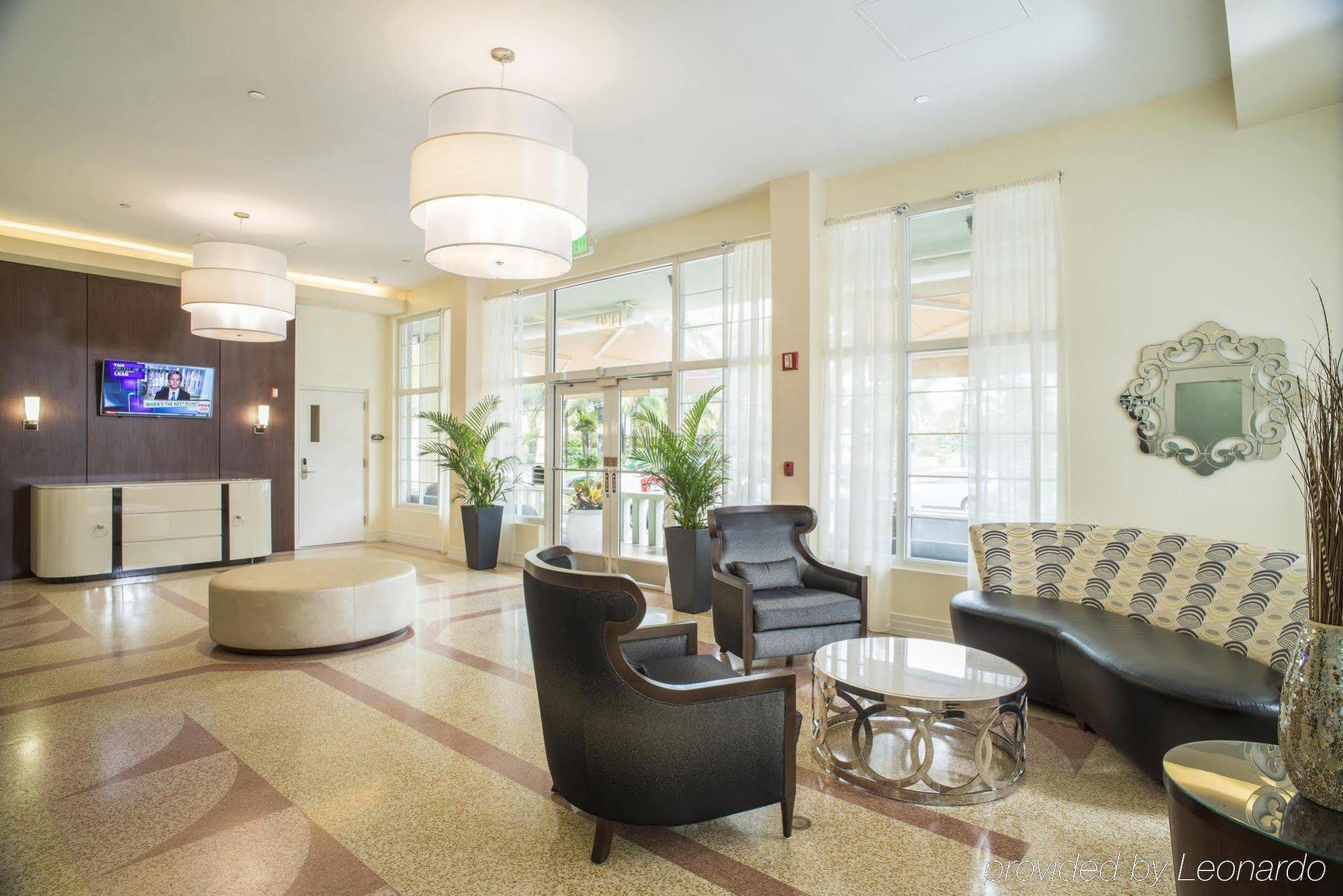 Hilton Grand Vacations Suites At South Beach Маями Бийч Екстериор снимка