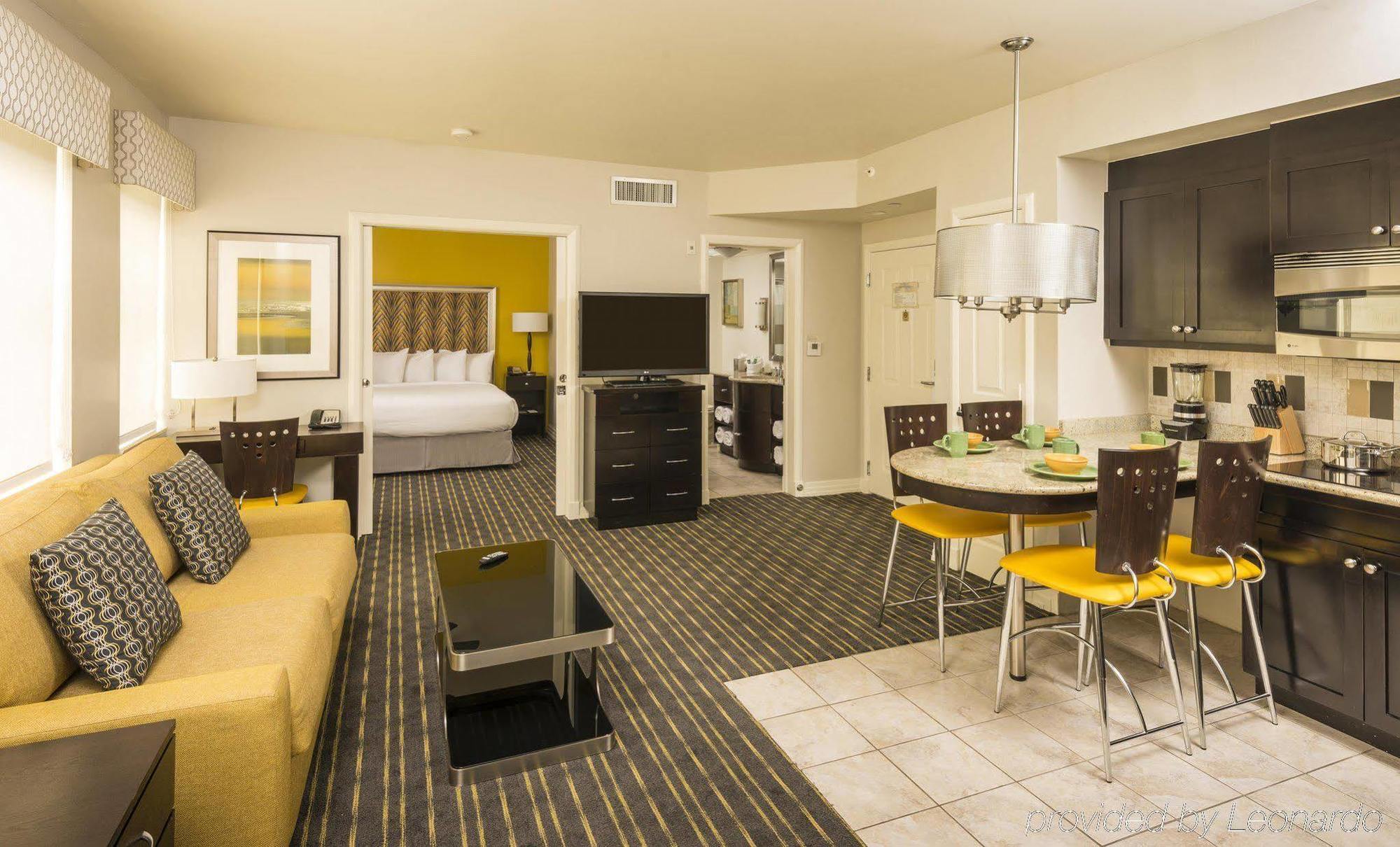 Hilton Grand Vacations Suites At South Beach Маями Бийч Екстериор снимка